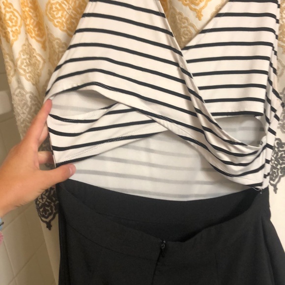 Black and white cross back dress - Picture 3 of 5